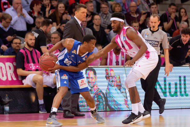 展注入了动 展注入了动